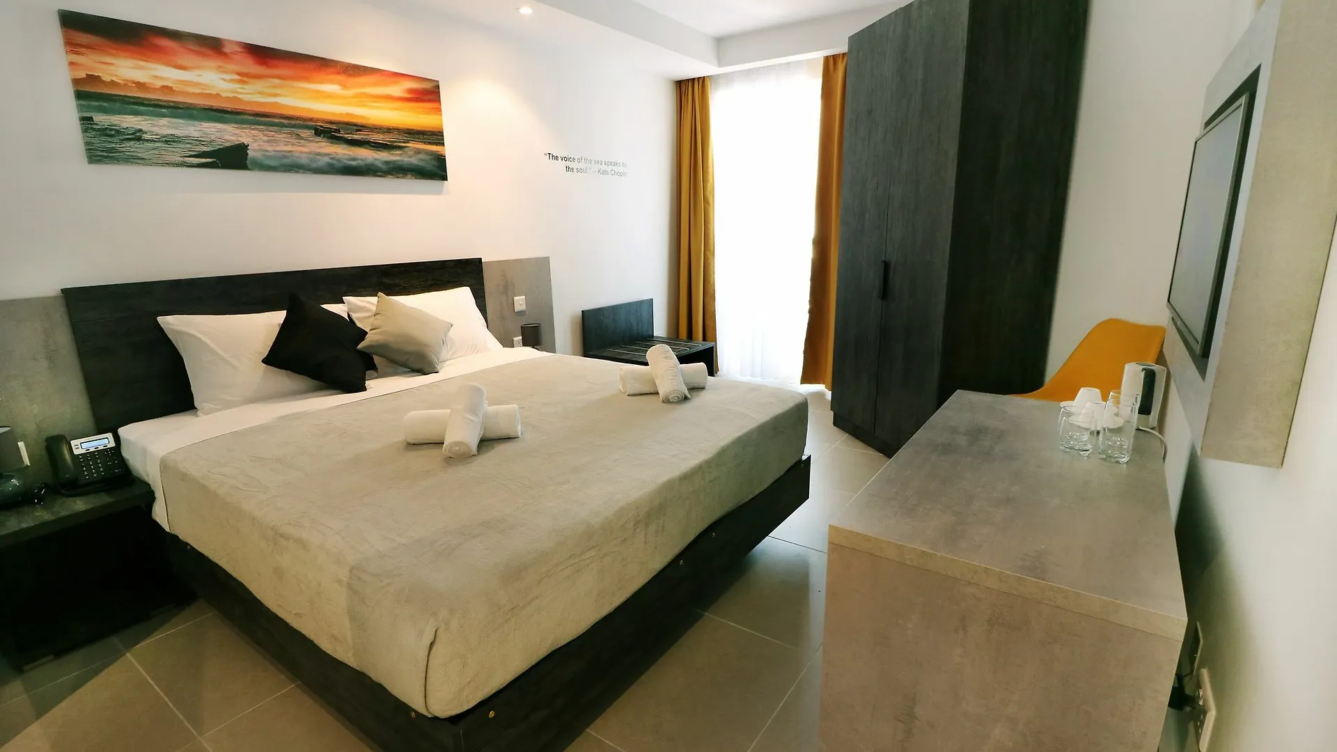 Luma Residence San Julián 3*,